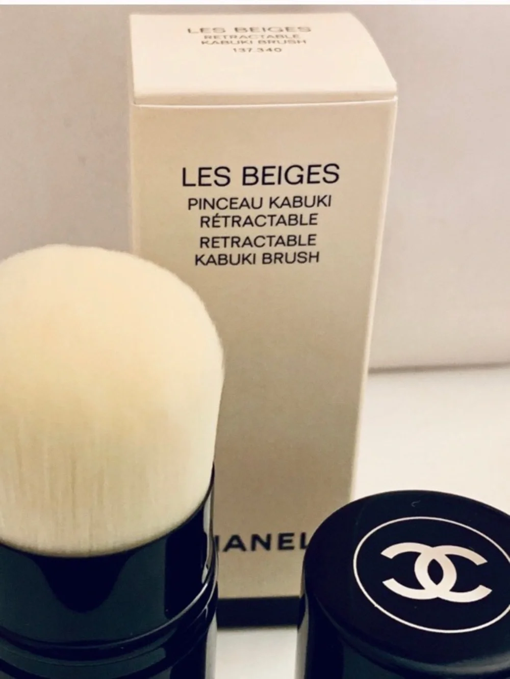 CHANEL Black Compact Retractable Kabuki Brush with White Bristles